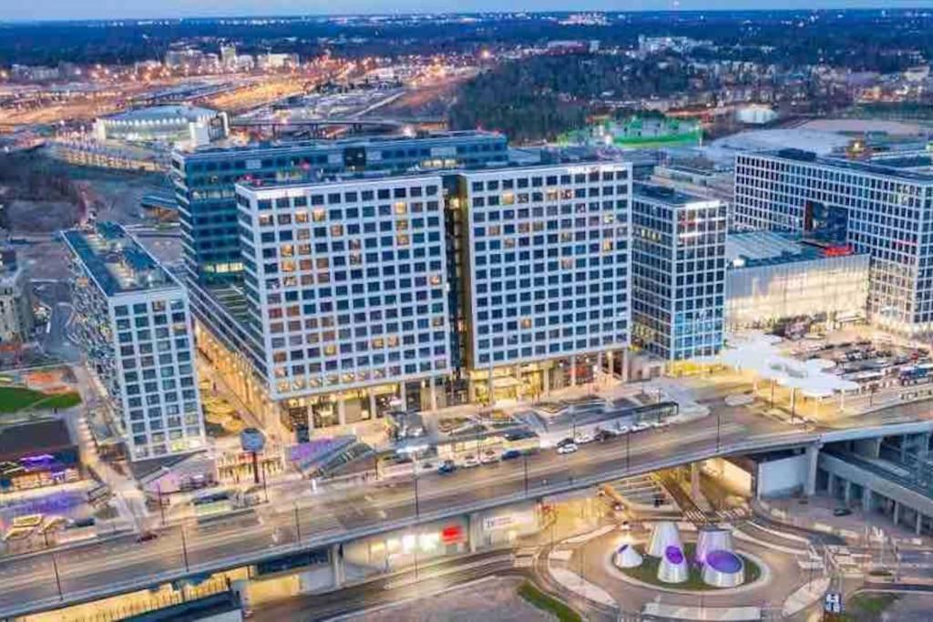 Brand New Modern Condo Built-In Mall Of Tripla Helsinki Buitenkant foto