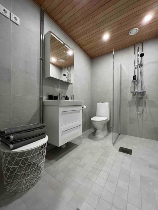 Brand New Modern Condo Built-In Mall Of Tripla Helsinki Buitenkant foto